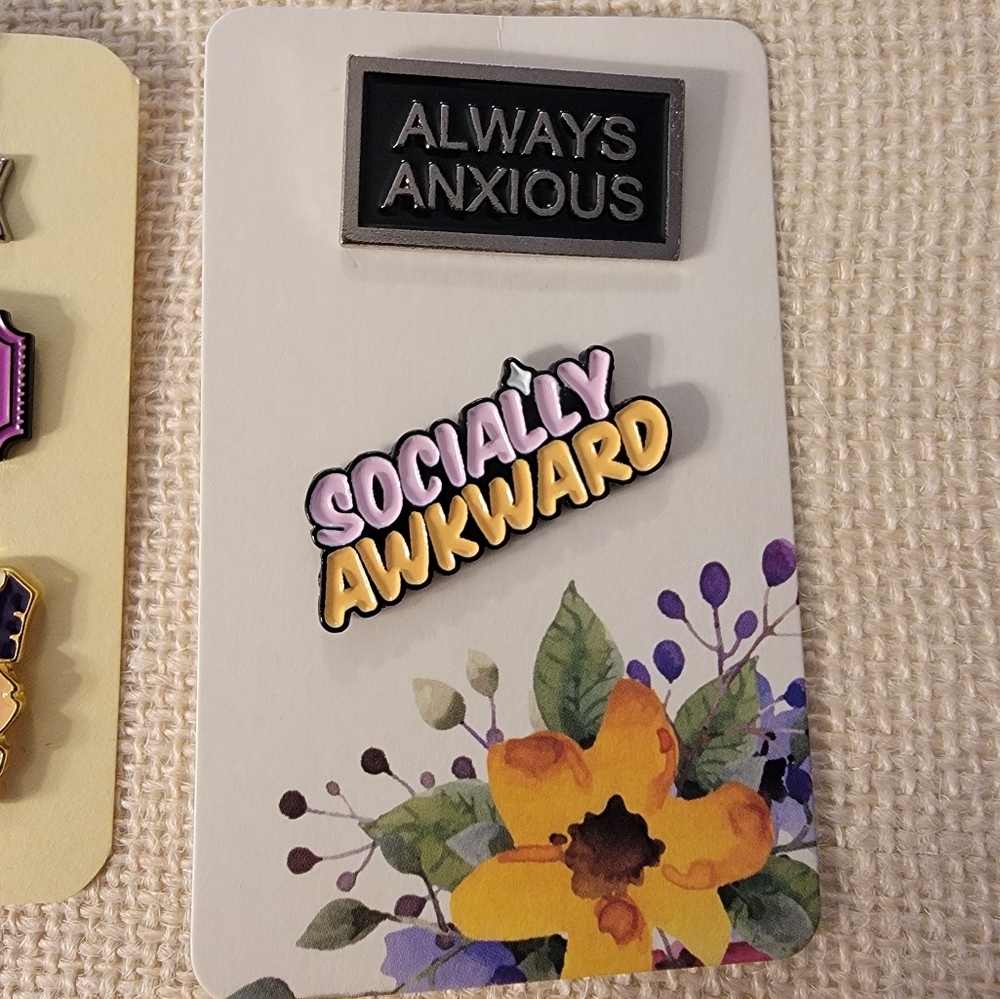 * Introvert Pin Party Pack * - Picture 3 of 7
